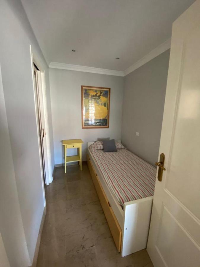 Apartamento Junto Al Puerto Deportivo De Estepona Extérieur photo